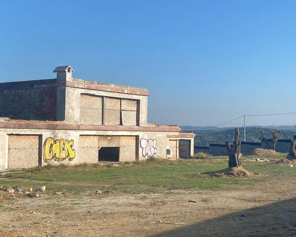 Sarıyer Gümüşdere Köyünde 6000m2 Deniz Manzaralı Kiralık Arazi