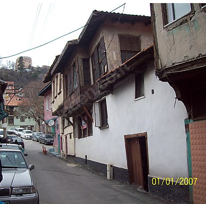 FİLM ÇEKİMLERİNE UYGUN RUMLARDAN KALMA TARİHİ KONAK