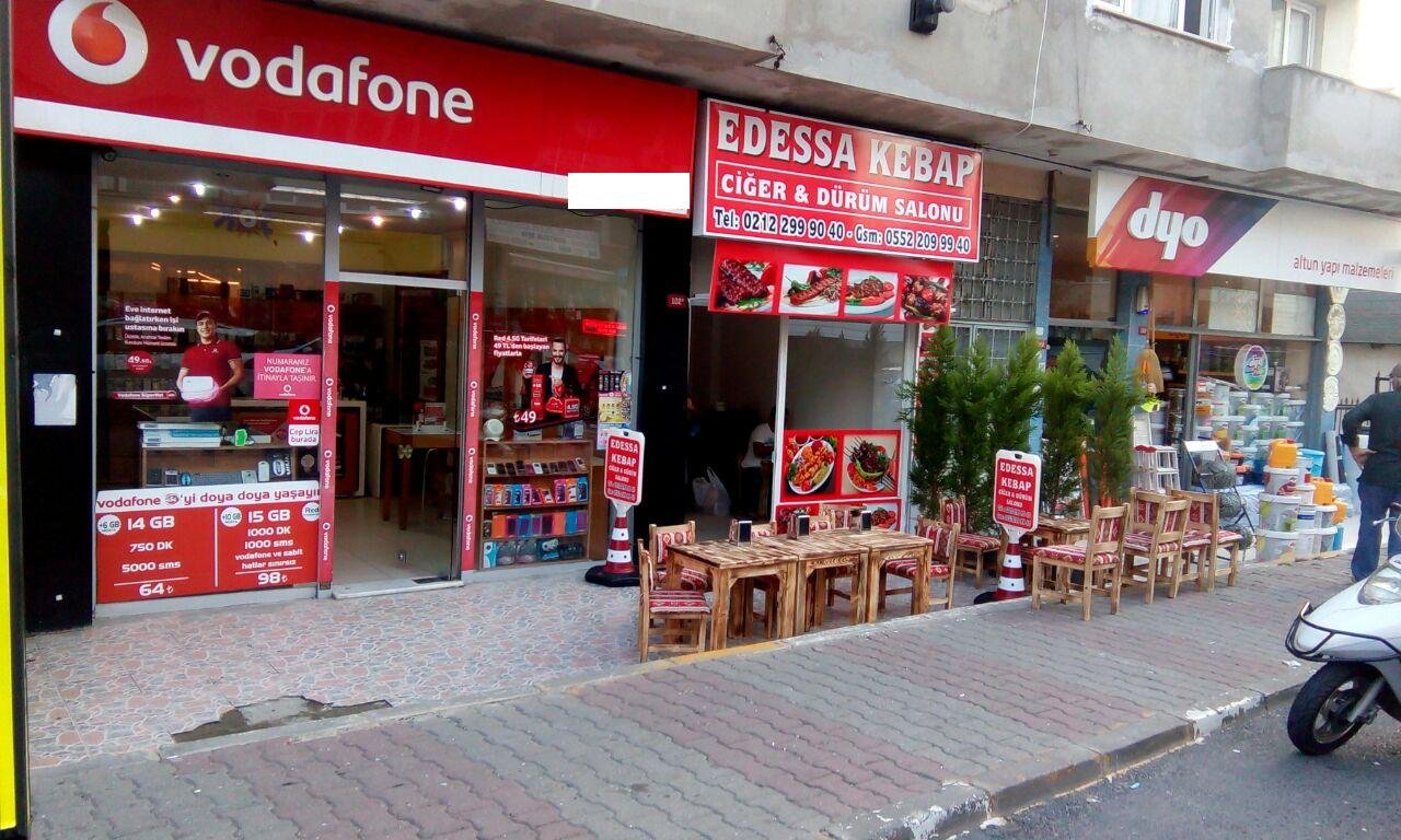 CEP TELEFONU ELEKTRONİK BAYİİ FERAH VE ÖNÜ GENİŞ