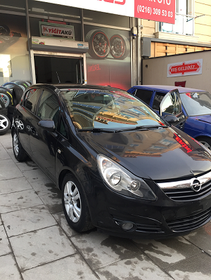 hergün müsait siyah opel detaylı fotoğrafları