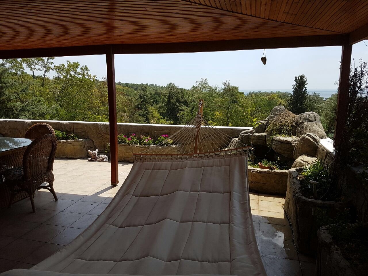 Florya basınköyde deniz orman manzaralı daire