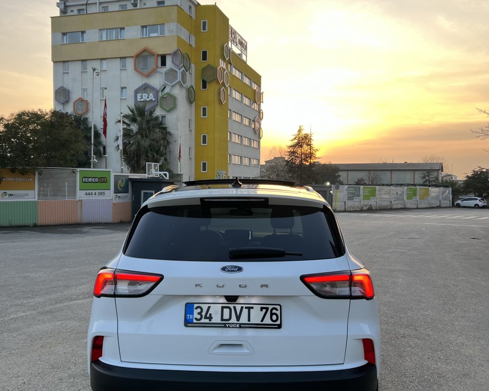 2020 Ford Suv