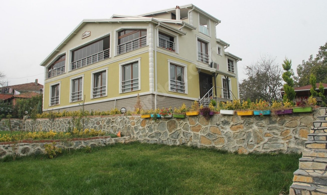 Doğayla İç İçe Villa