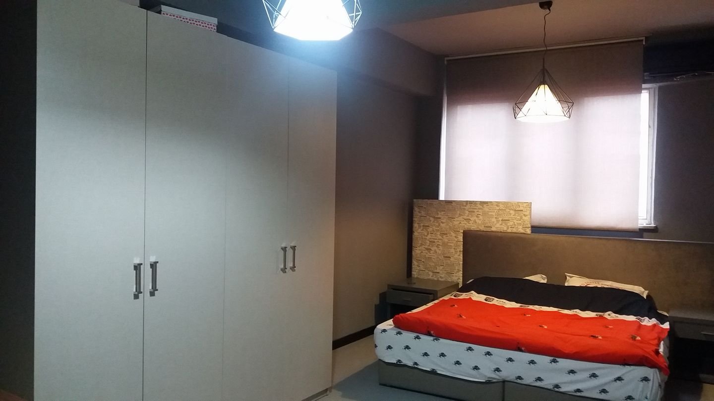 KAĞITHANE ÇAĞLAYANDA FİLM ÇEKİMİ İÇİN ÖZEL DÖŞENMİŞ 200 M2 DAİRE