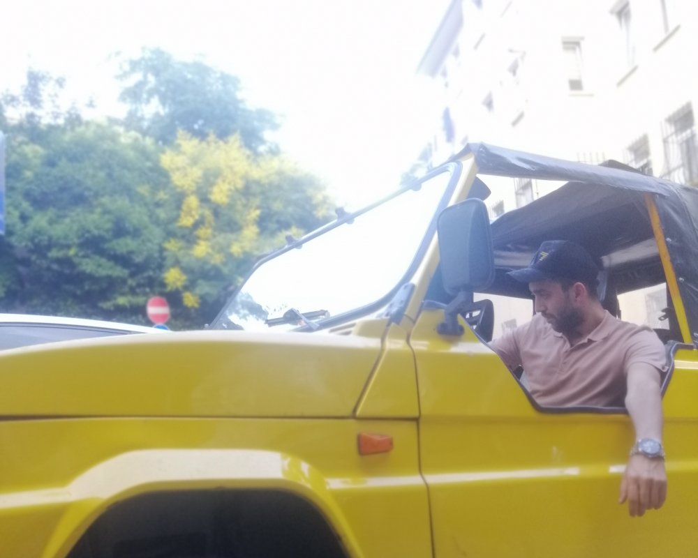 Tr de tek dikkat çekici