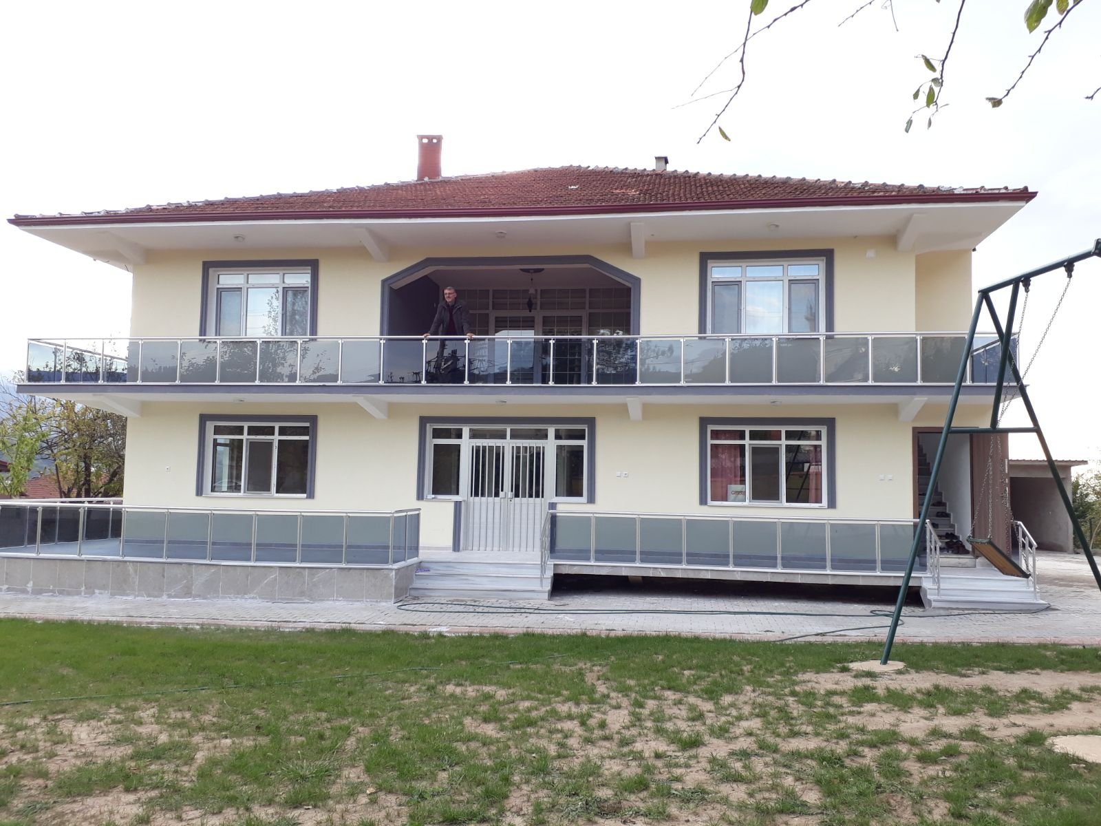 Büyük kiralik ev 500m2 / Dizi / Filim / Vesaire icin