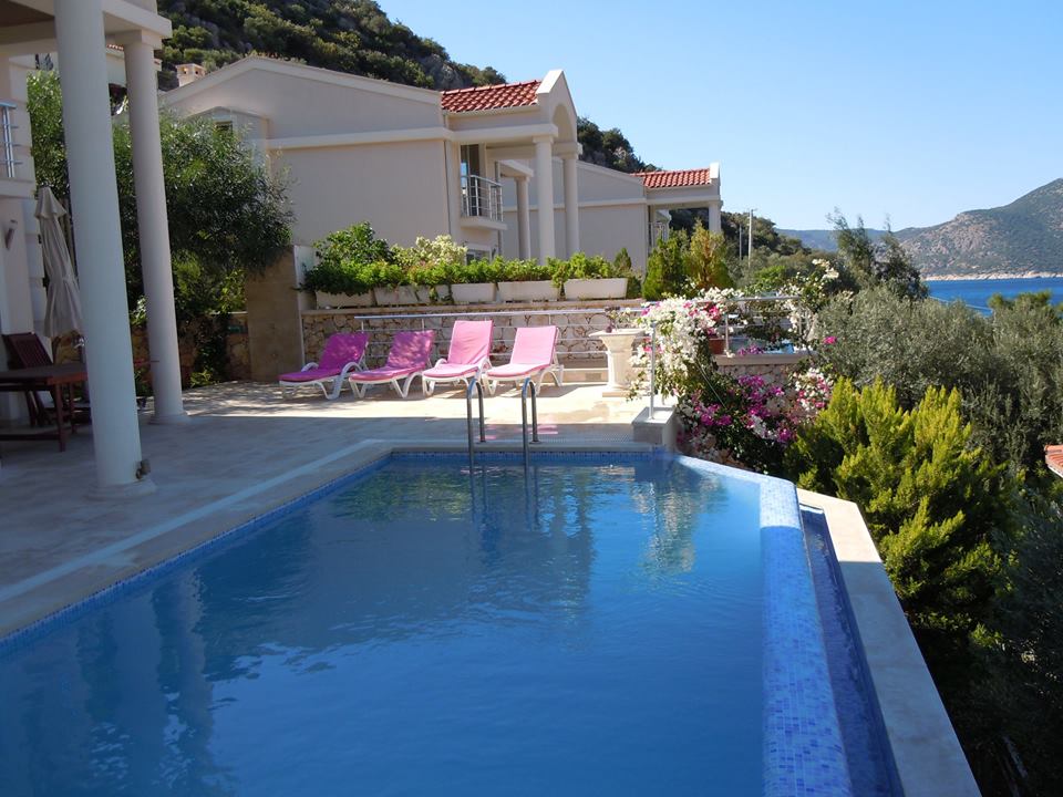 Dizi ve fimler için kiralık villa detaylı fotoğrafları