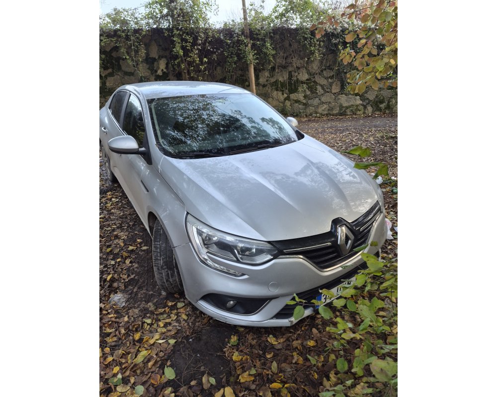 2017 megane4