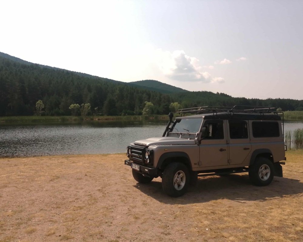 Land Rover Defender 300tdi 4x4 arazi aracı 7 kişilik