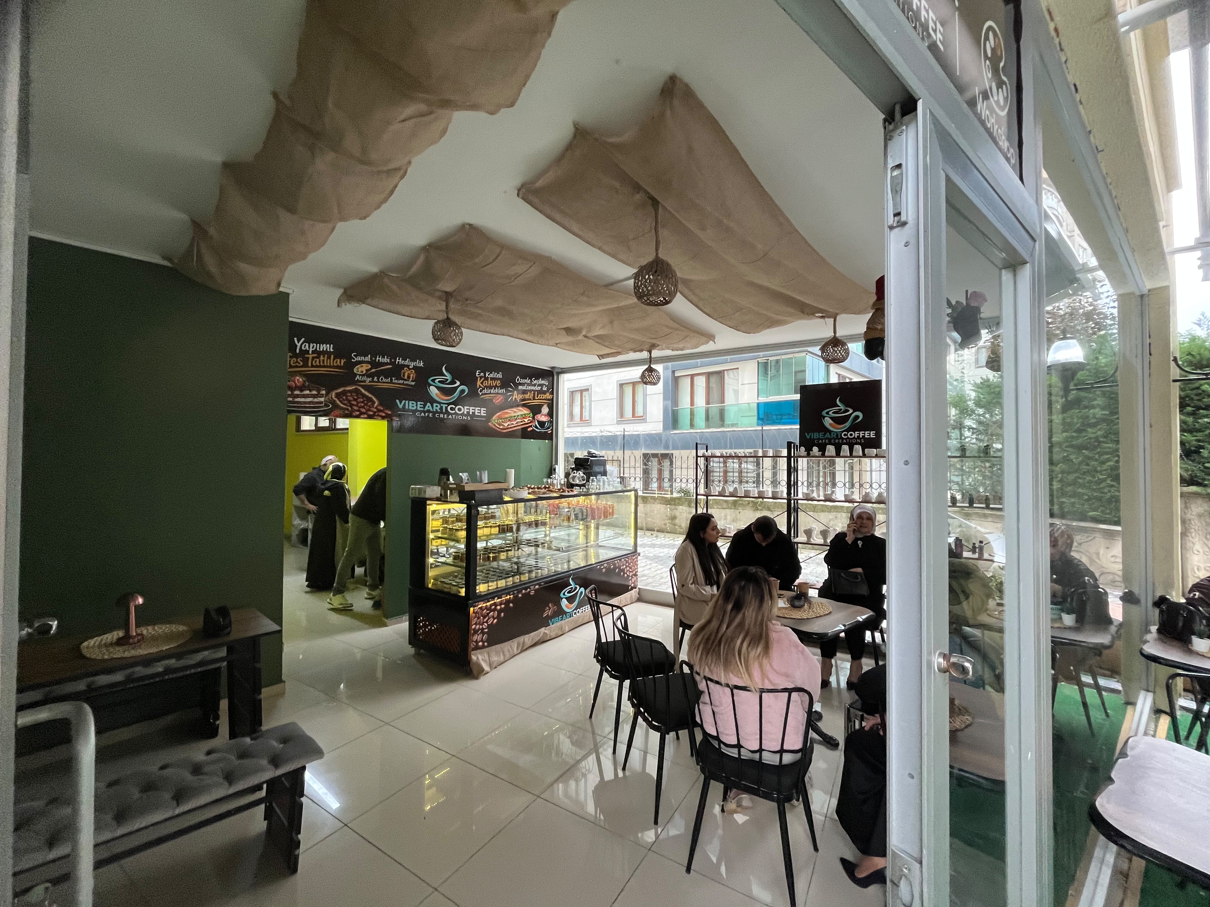 Çekmeköy Taşdelen de sanat kafe